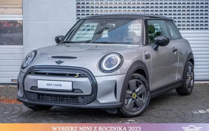 mini cooper milanówek MINI Cooper cena 139900 przebieg: 10, rok produkcji 2023 z Milanówek